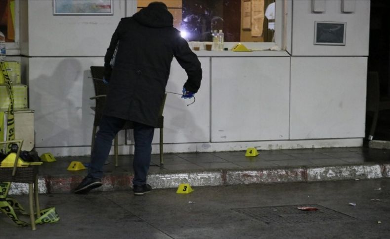 İzmir'de silahla vurulan kişi yaralandı