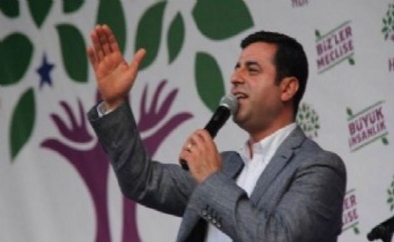 Demirtaş: 'Kobani düşmedi Ak Parti düşecek'