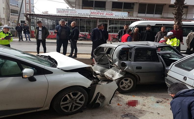 Torbalı'daki zincirleme kaza: 2 yaralı