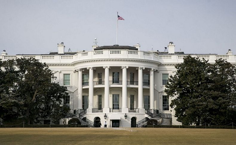 Trump'tan Beyaz Saray'a acil toplanma çağrısı
