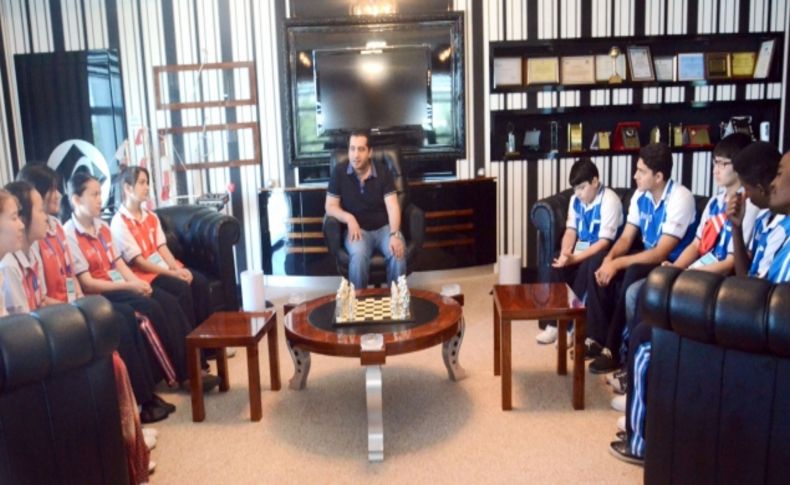 Türkçenin çocukları Gaziantep'te sanayicileri ziyaret etti