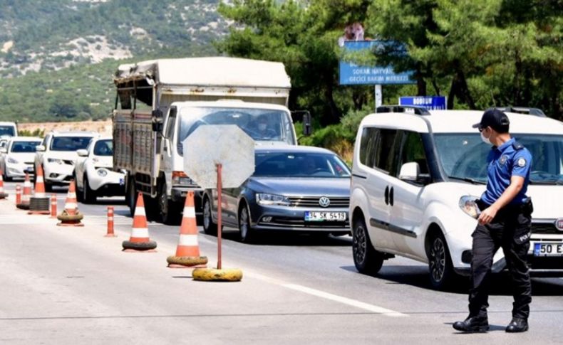 Türkiye yollara düştü: 2 milyonluk corona virüs göçü