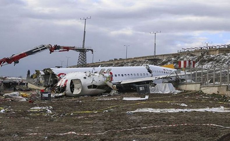Uçak kazası soruşturmasında kaptan pilotun ifadesi ertelendi