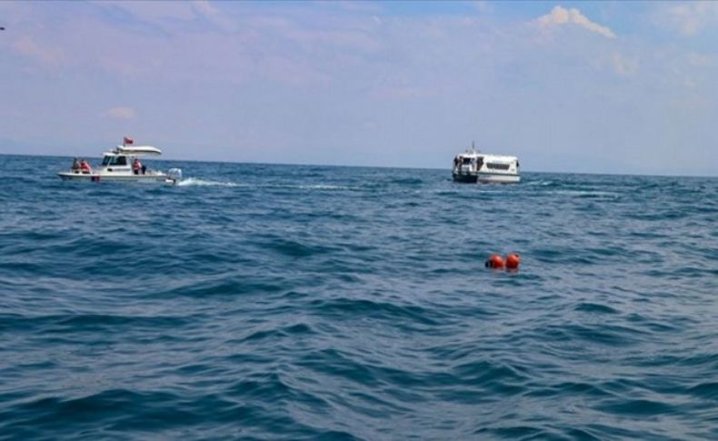 Van Gölü'ndeki tekne faciasında can kaybı 26'ya yükseldi