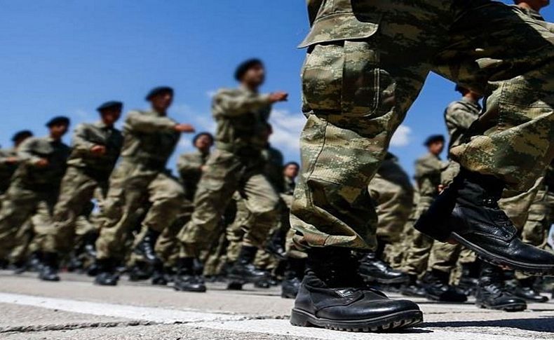 Yeni askerlik yasası Meclis'te kabul edildi