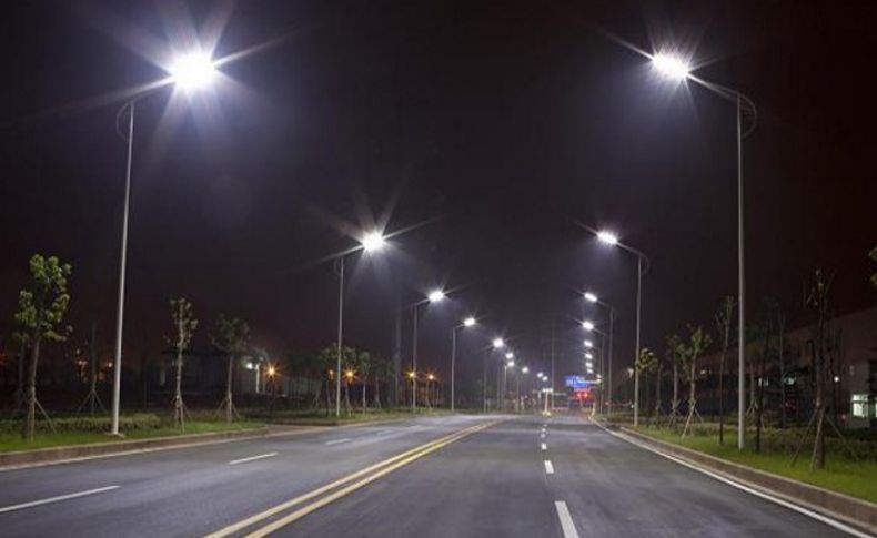 LED aydınlatmalı akıllı yollar geliyor