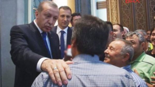 Erdoğan vatandaşa: Sigarayı bıraktım de bakayım