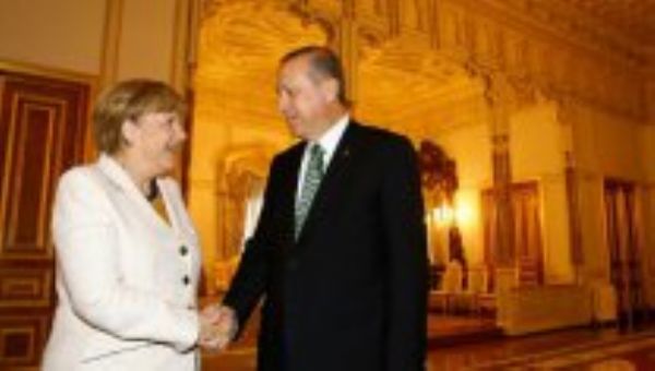 Erdoğan Merkel'i Mabeyn Köşk'ünde kabul etti