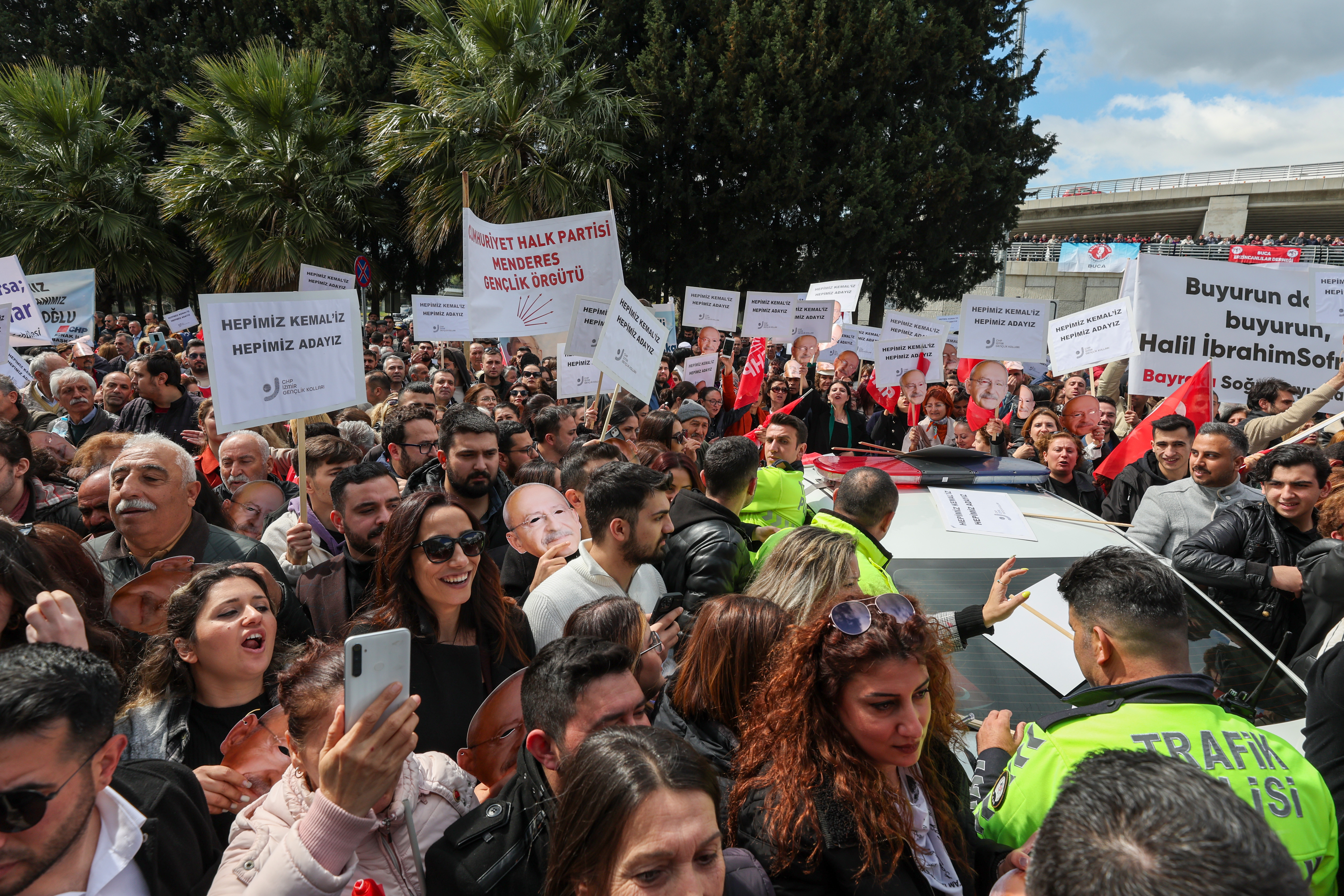 CHP Genel Başkanı Ve Cumhurbaşkanı adayı Kemal Kılıçdaroğlu İzmir’de