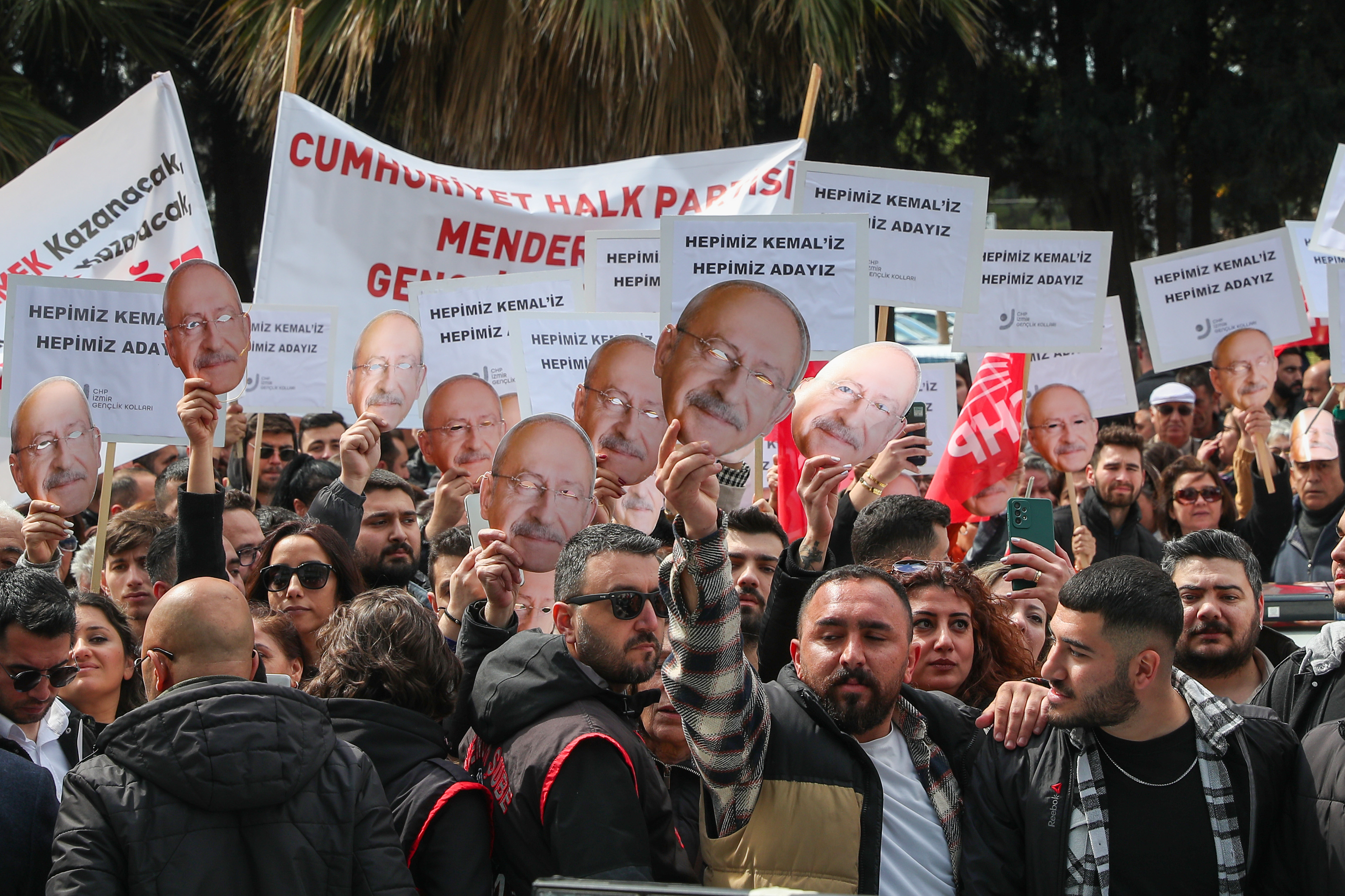 CHP Genel Başkanı Ve Cumhurbaşkanı adayı Kemal Kılıçdaroğlu İzmir’de