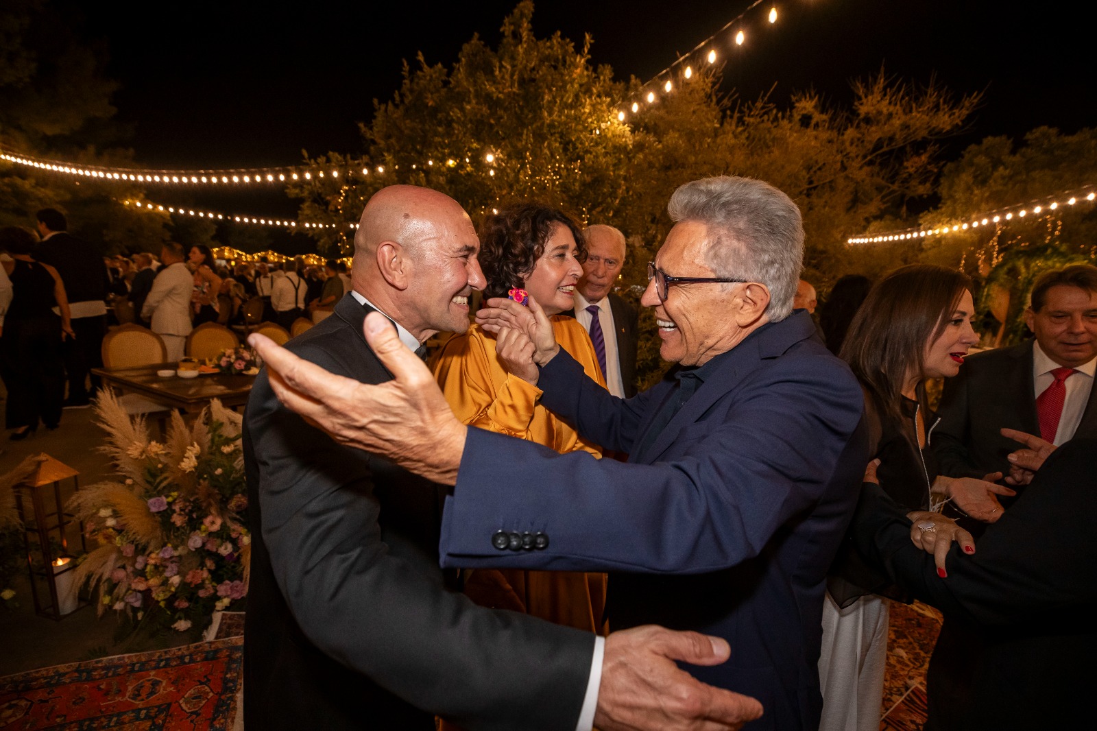 Soyer ve İzgi ailelerinin mutlu günü