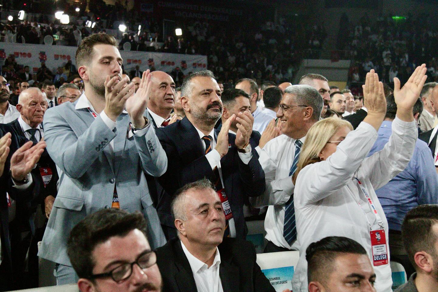 CHP 38. Kurultayı'nda İzmirli Başkanlar