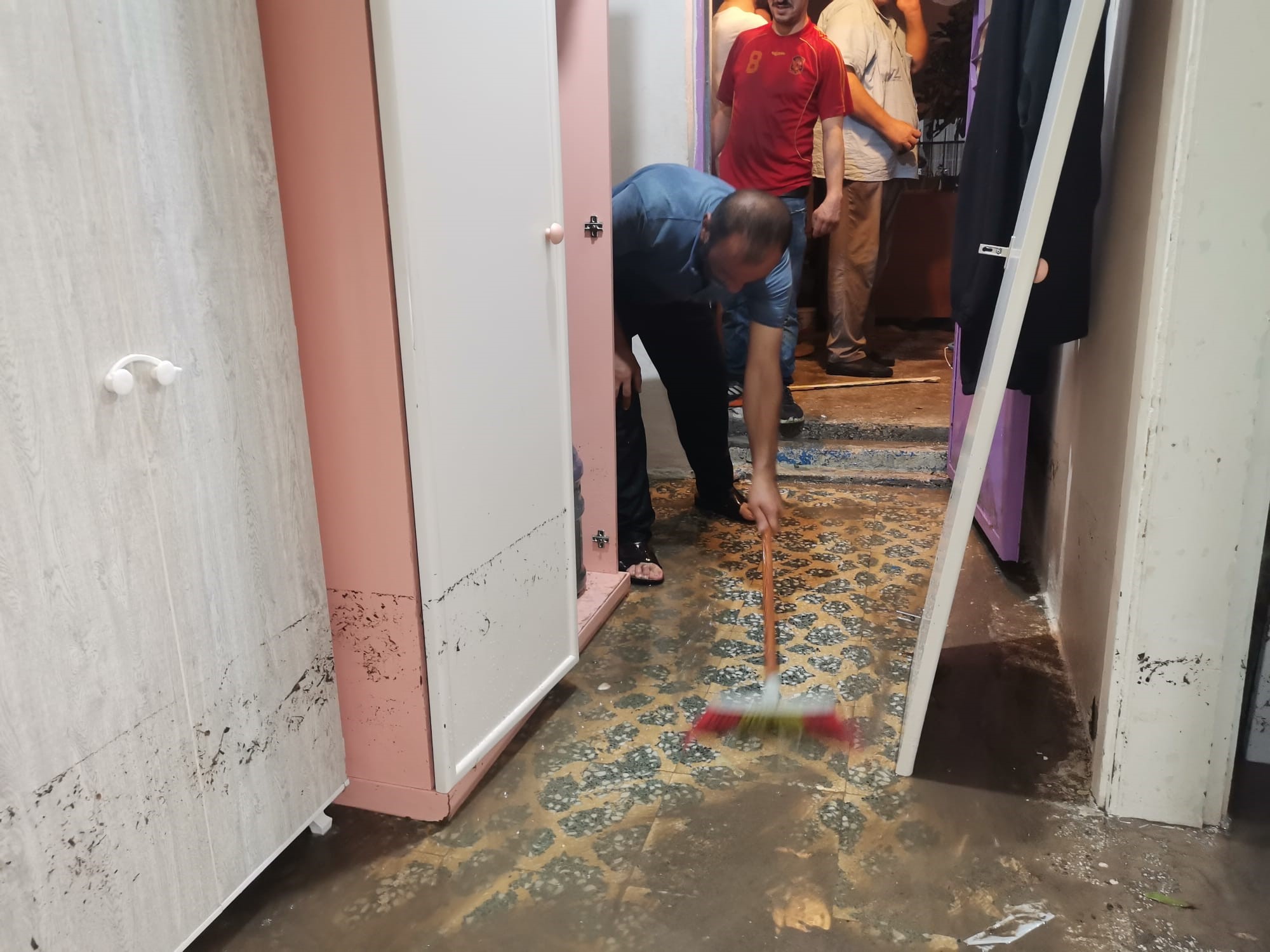 Sağanak yağışın hasarı gün yüzünde ortaya çıktı