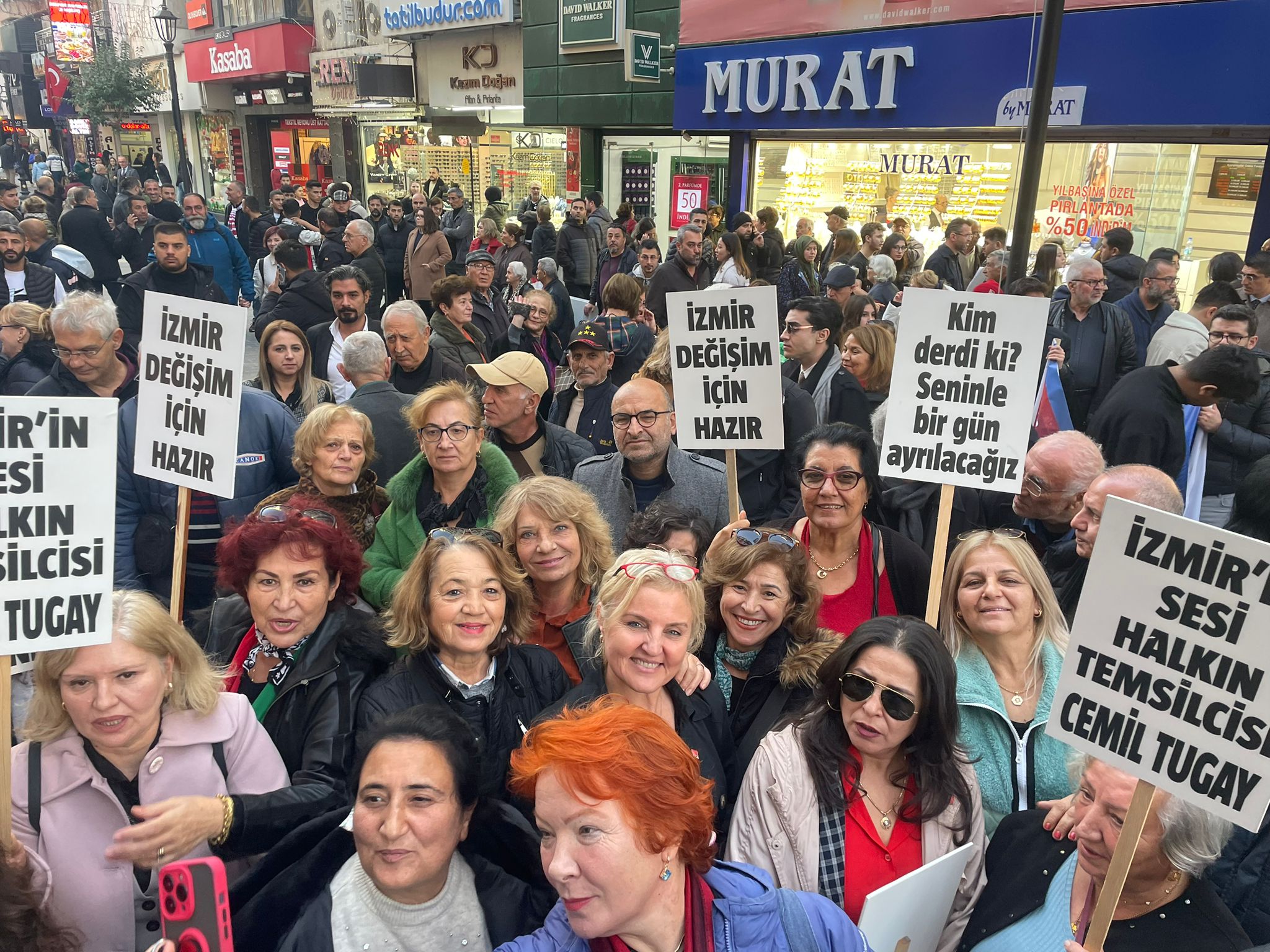 Başkan Cemil Tugay'a sevgi seli