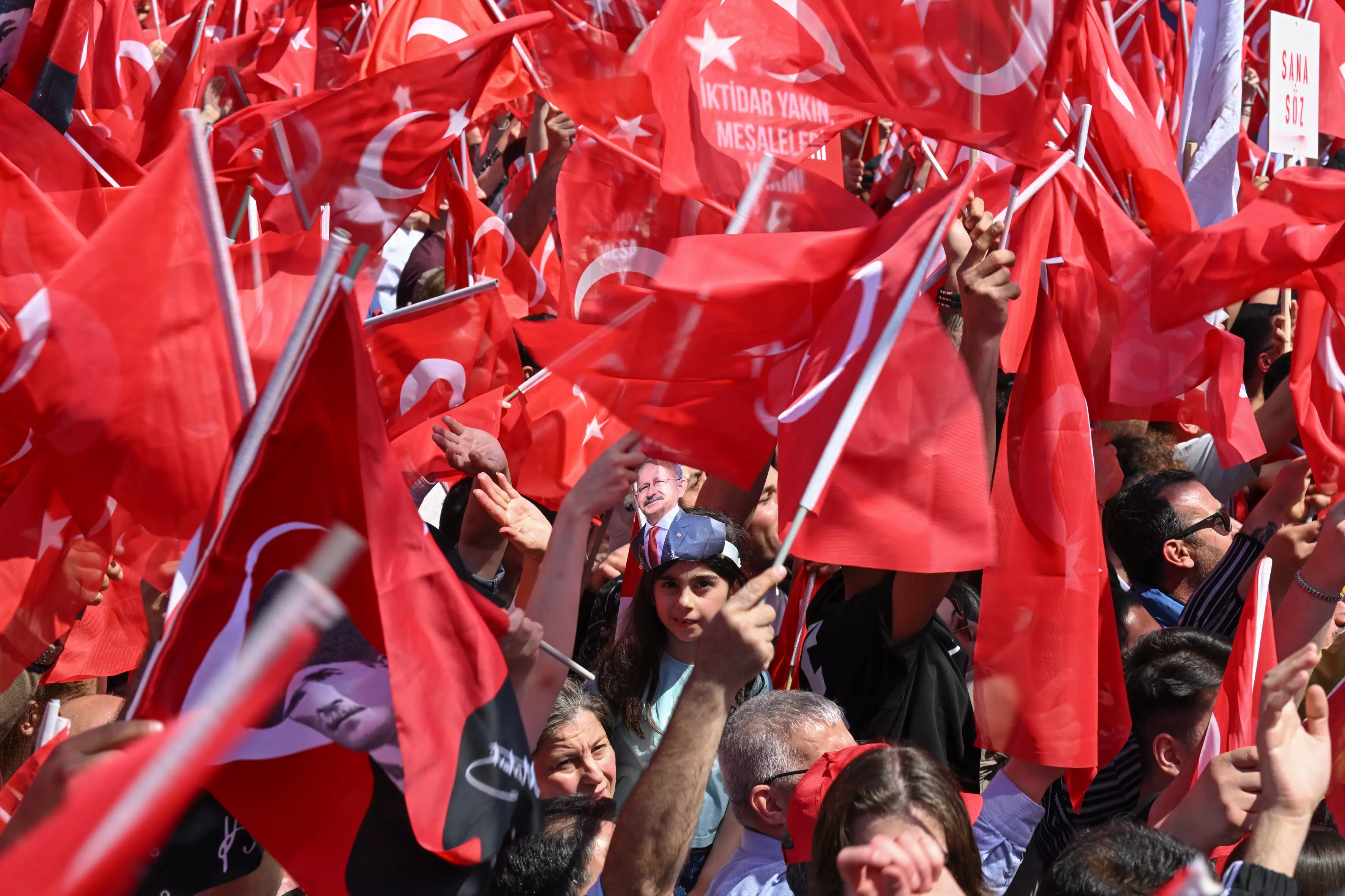 Kılıçdaroğlu'nun İzmir mitinginden çarpıcı kareler 