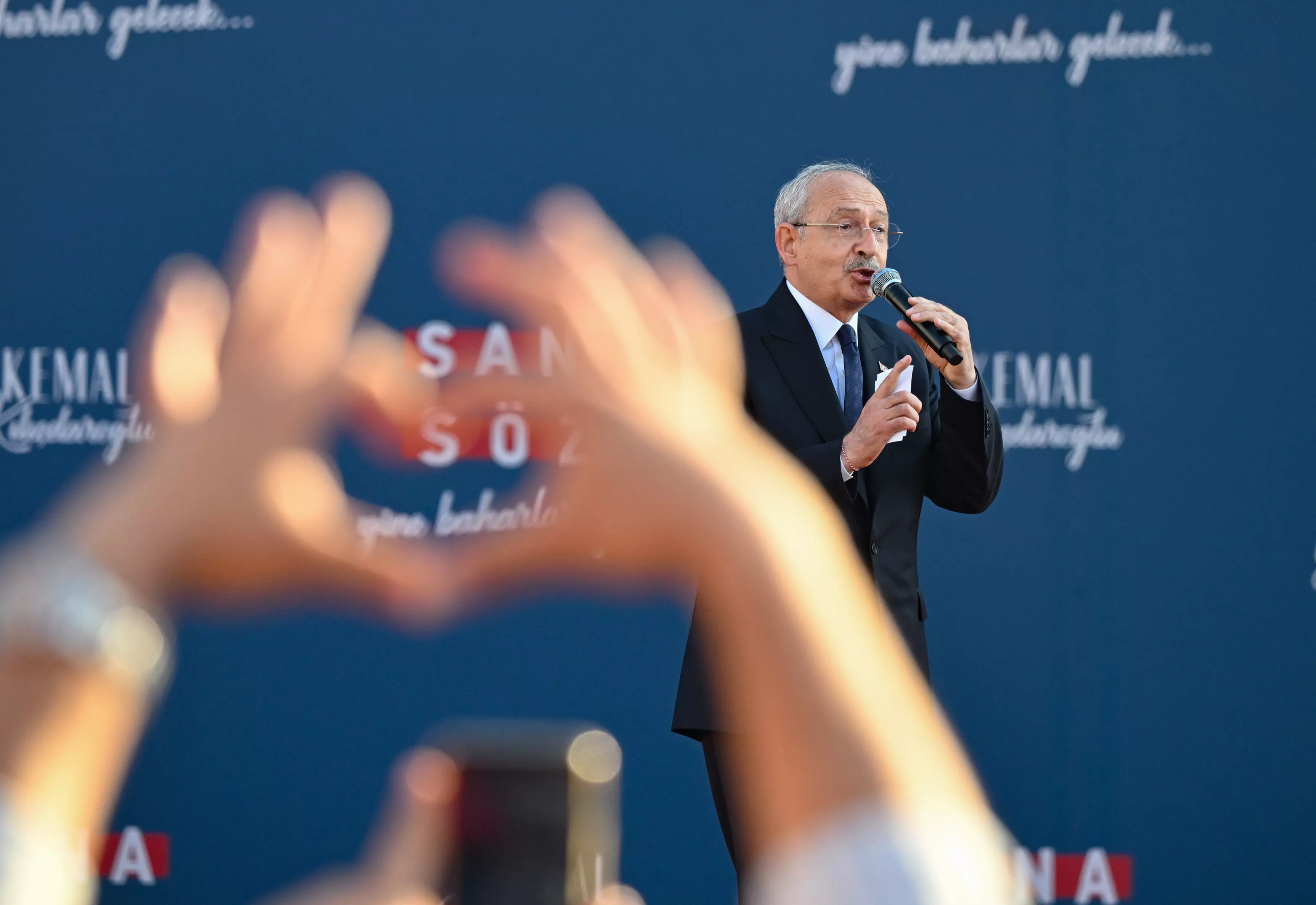 Kılıçdaroğlu'nun İzmir mitinginden çarpıcı kareler 