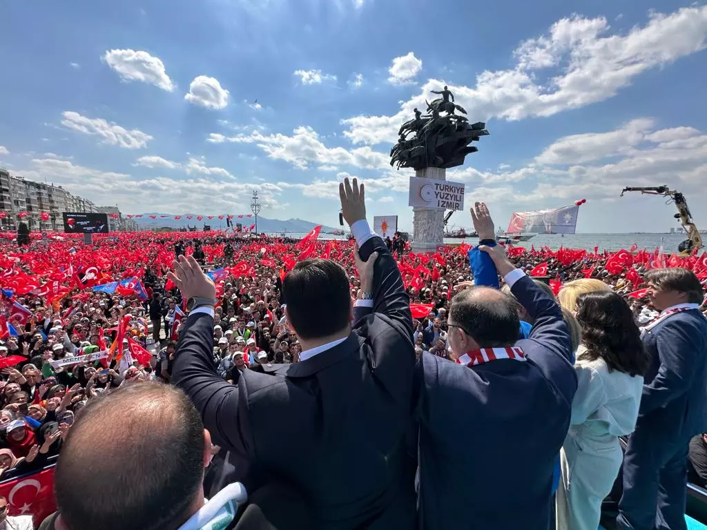 Cumhurbaşkanı Erdoğan İzmir'de...