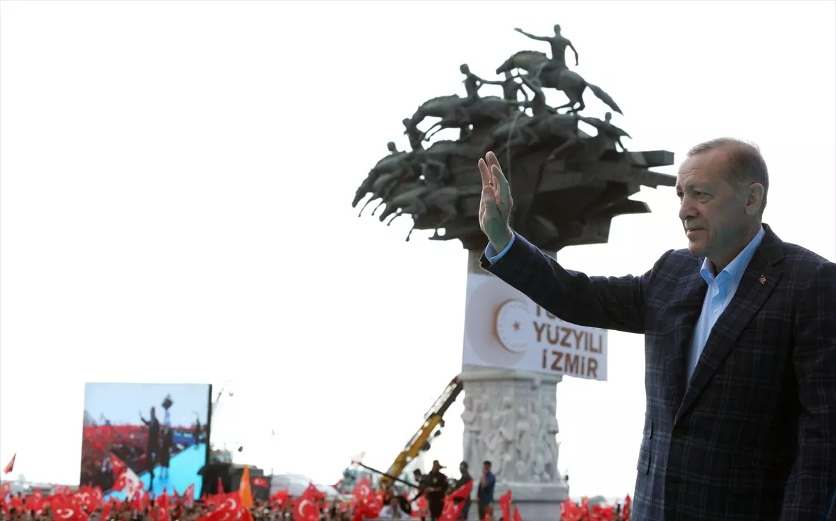 Cumhurbaşkanı Erdoğan İzmir'de...