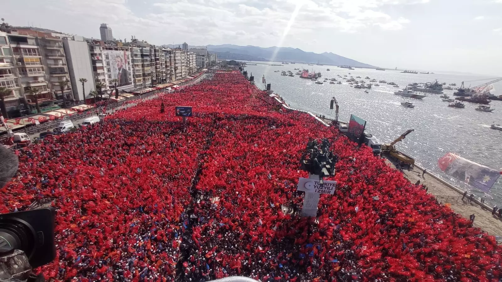 Cumhurbaşkanı Erdoğan İzmir'de...