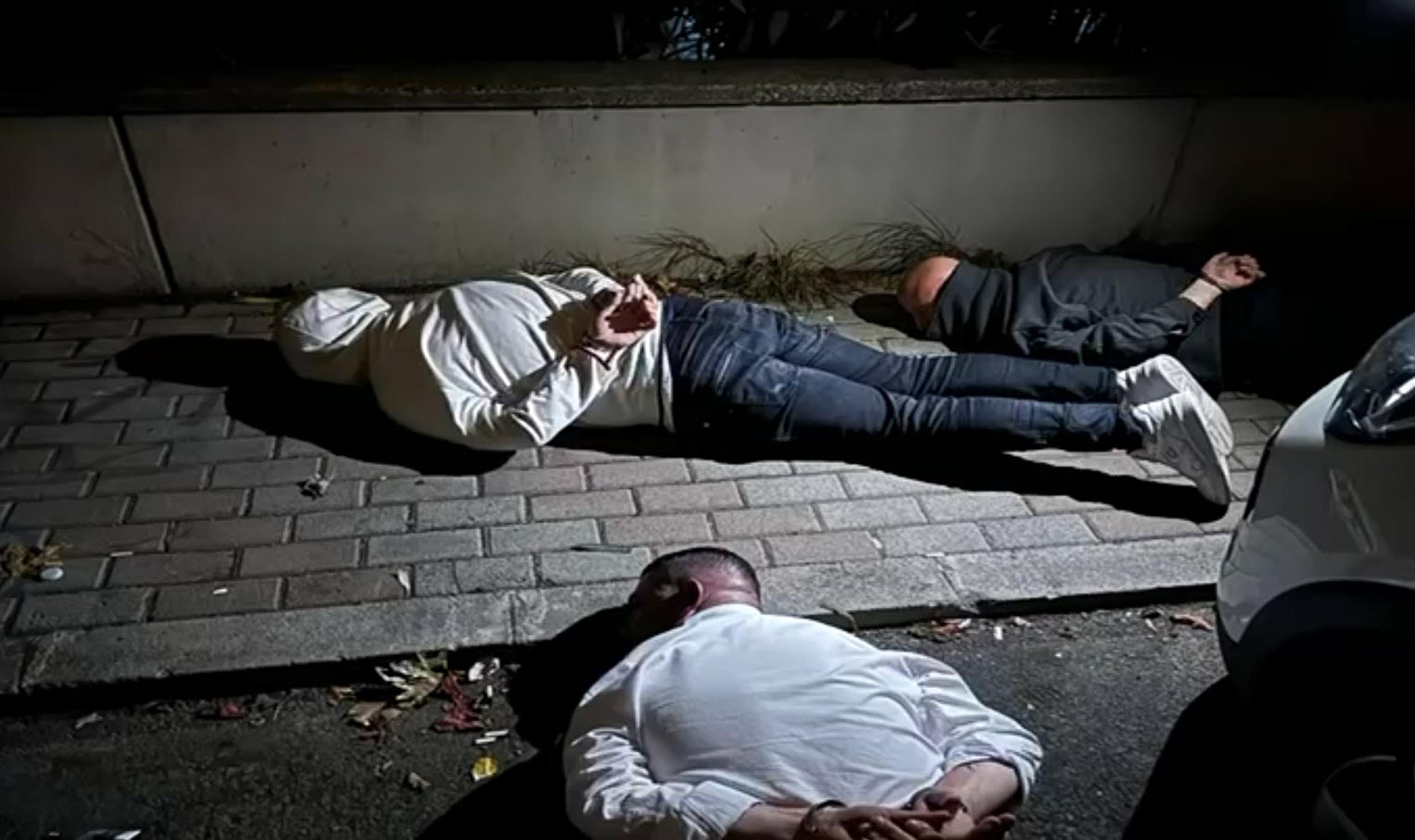 İzmir'de 'Beşoklar' suç örgütüne operasyon