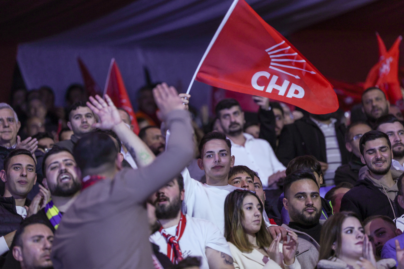 CHP Lideri Özgür Özel İzmir adaylarını tanıttı