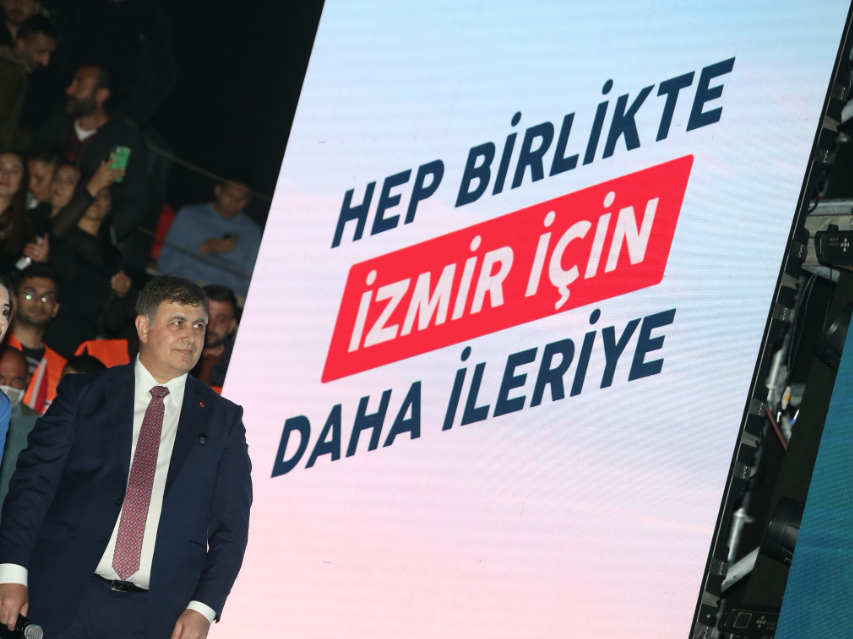 CHP Lideri Özgür Özel İzmir adaylarını tanıttı