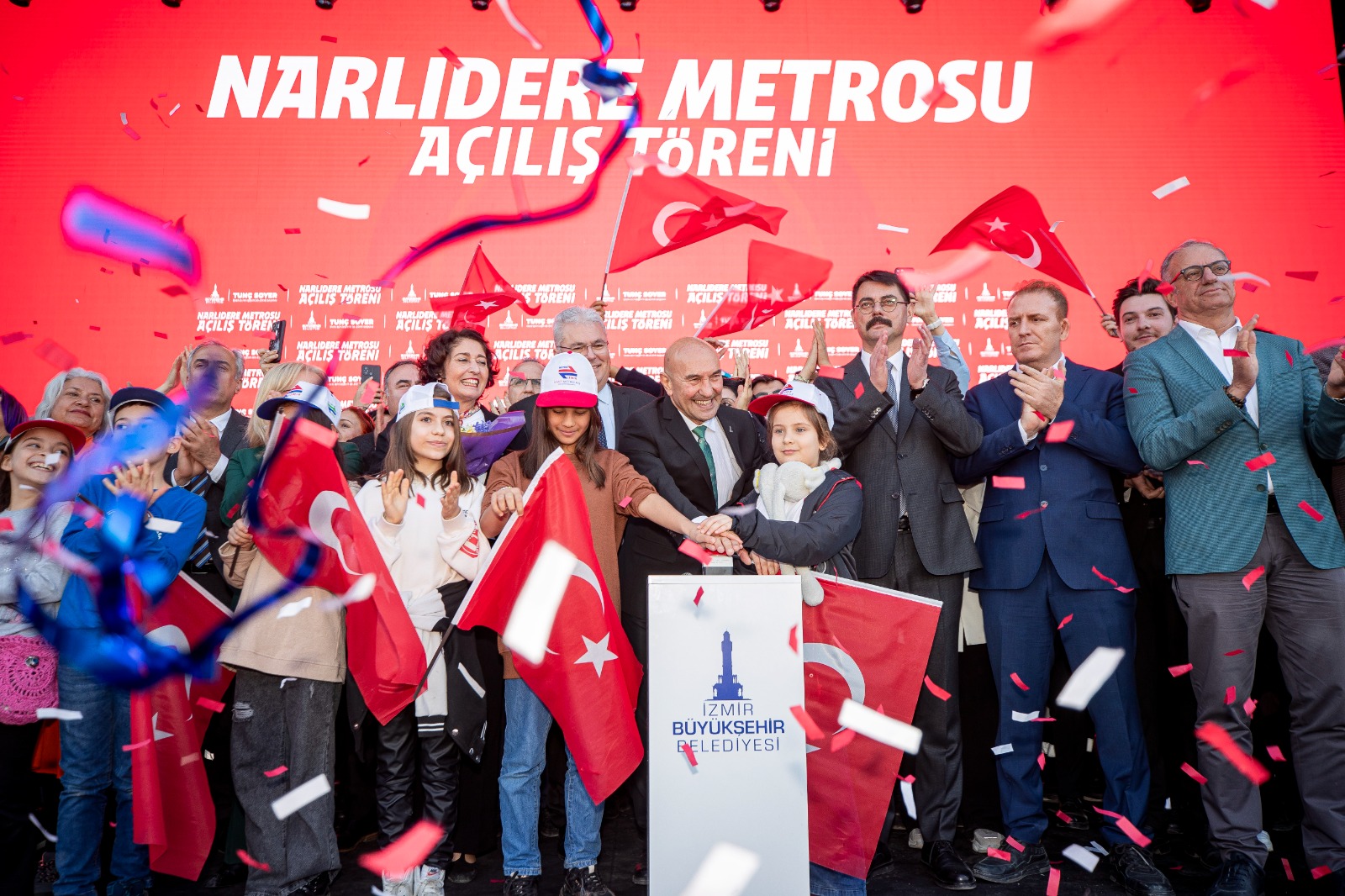 İzmir için büyük gün! Narlıdere Metrosu açıldı