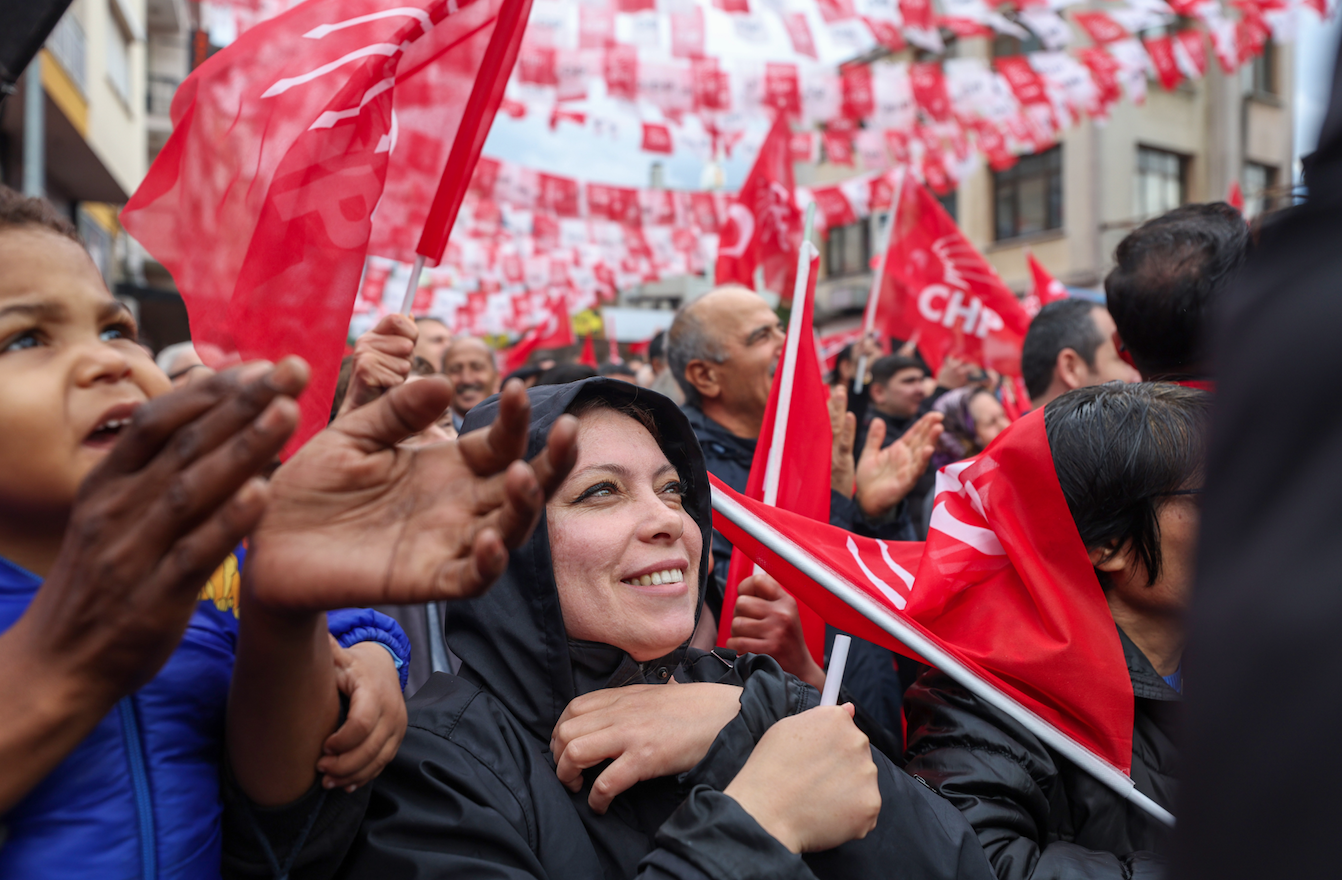 Özgür Özel, Tire'de halkla buluştu