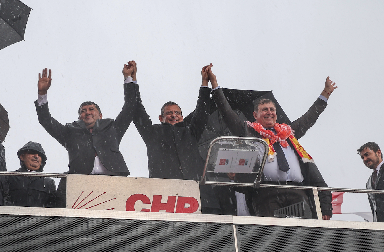 Özgür Özel, Bayındır'da halkla buluştu
