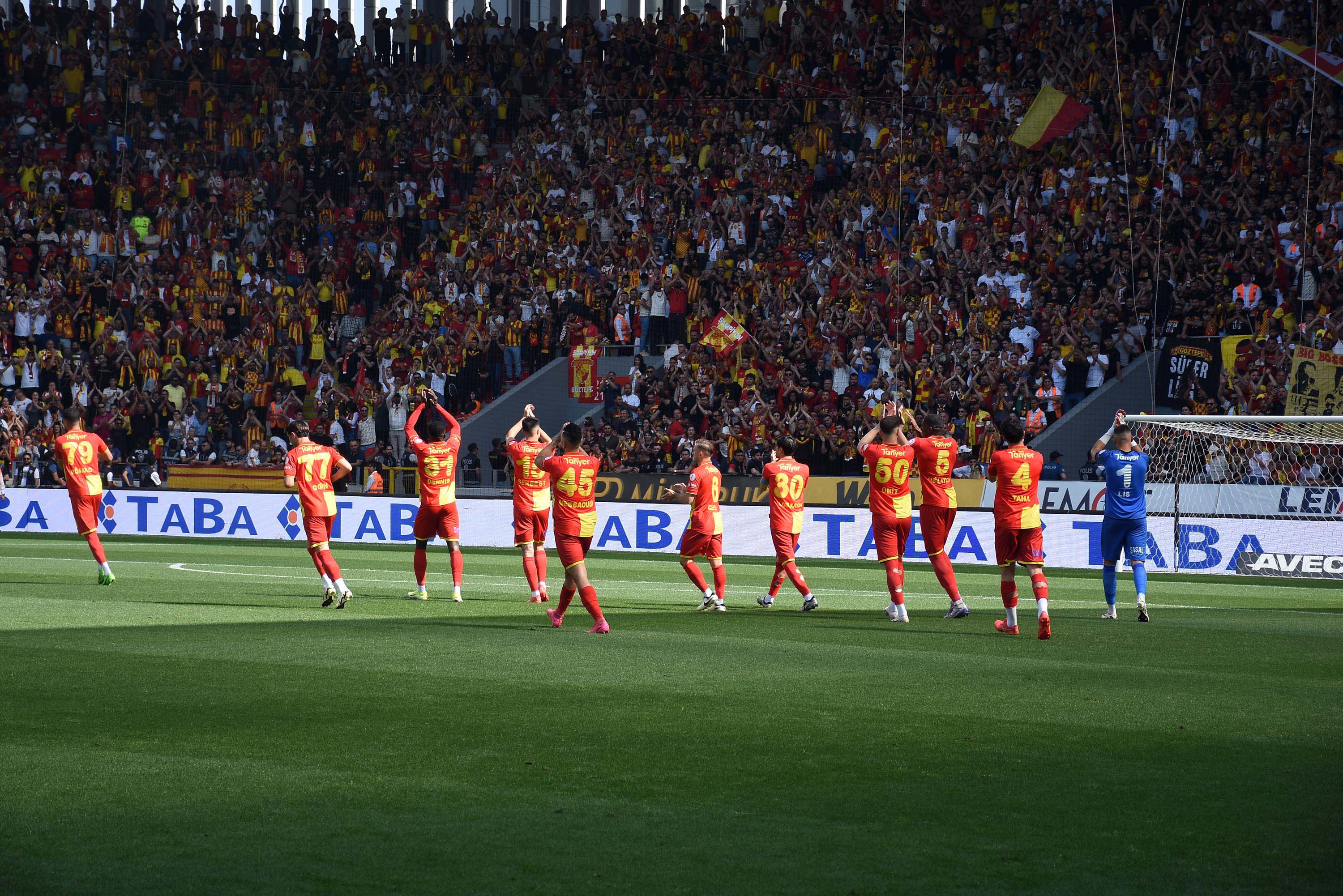 Gürsel Aksel Stadı'nda yer yerinden oynadı