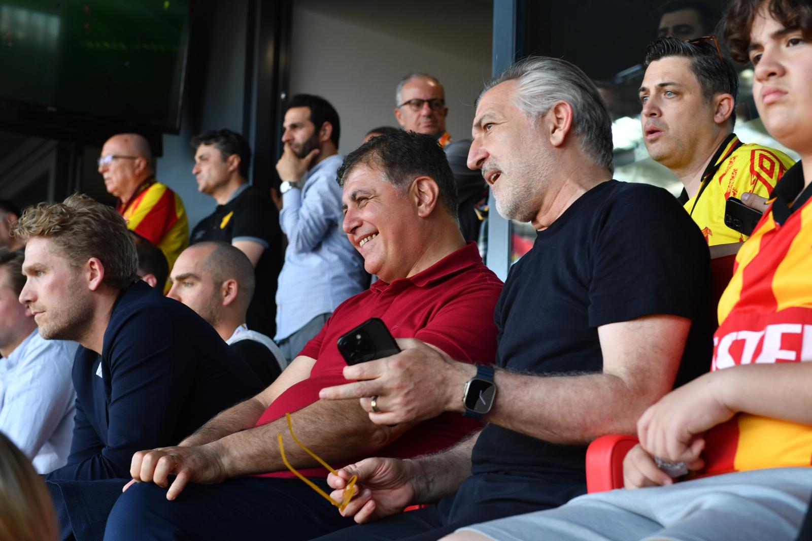 Başkan Tugay Göztepe'nin Süper Lig heyecanına ortak oldu