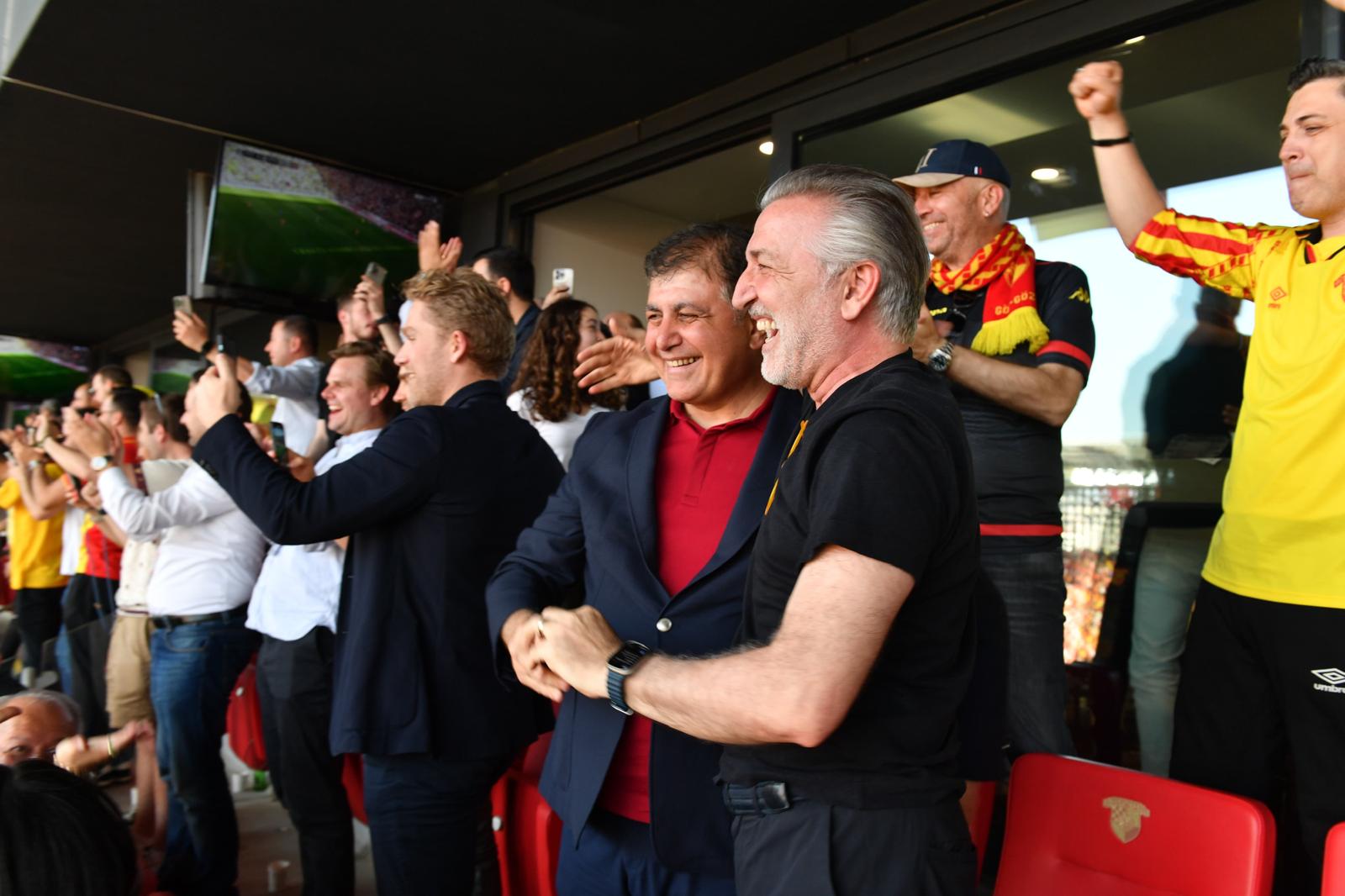 Başkan Tugay Göztepe'nin Süper Lig heyecanına ortak oldu