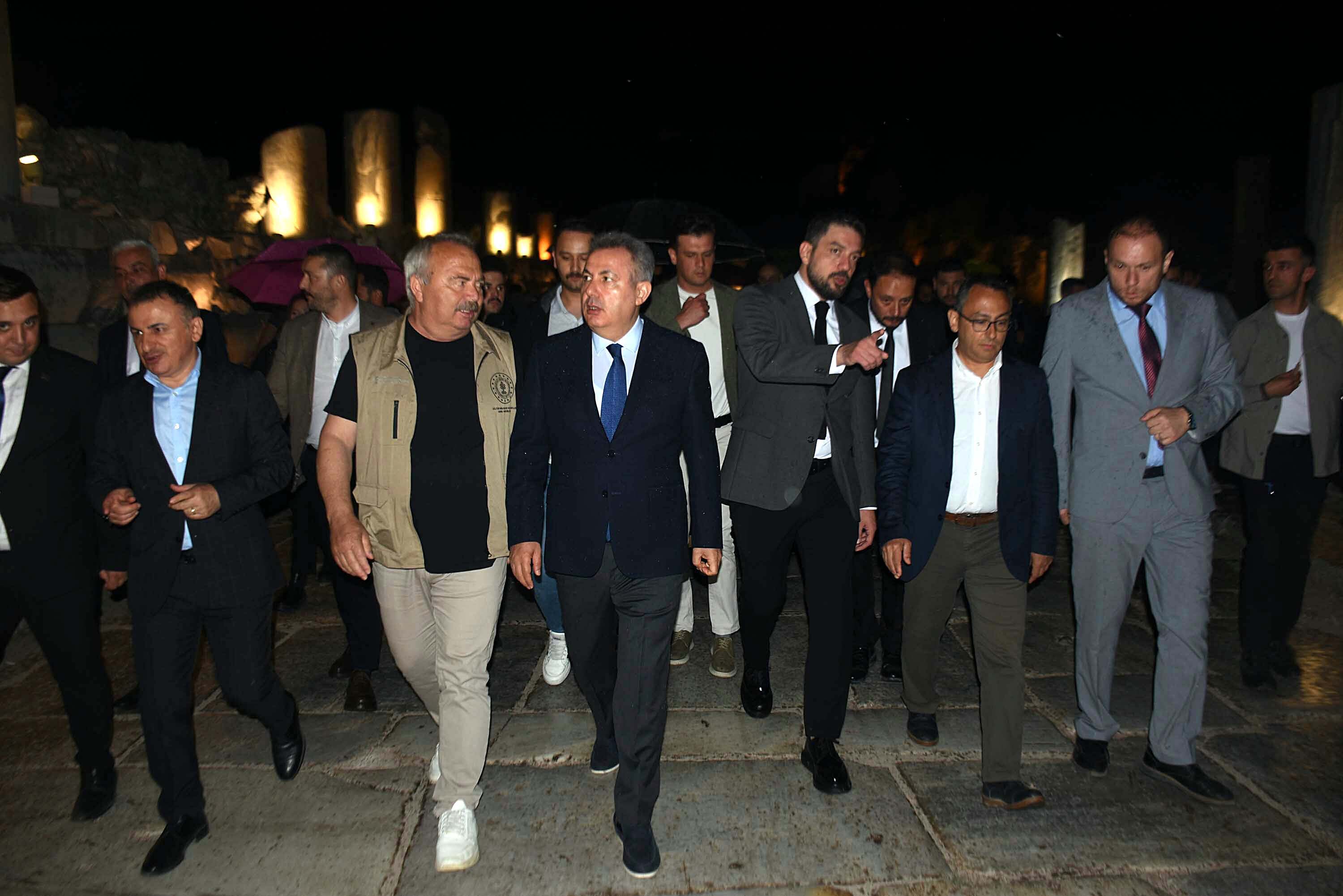Efes Antik Kenti'nde gece müzeciliği dönemi!