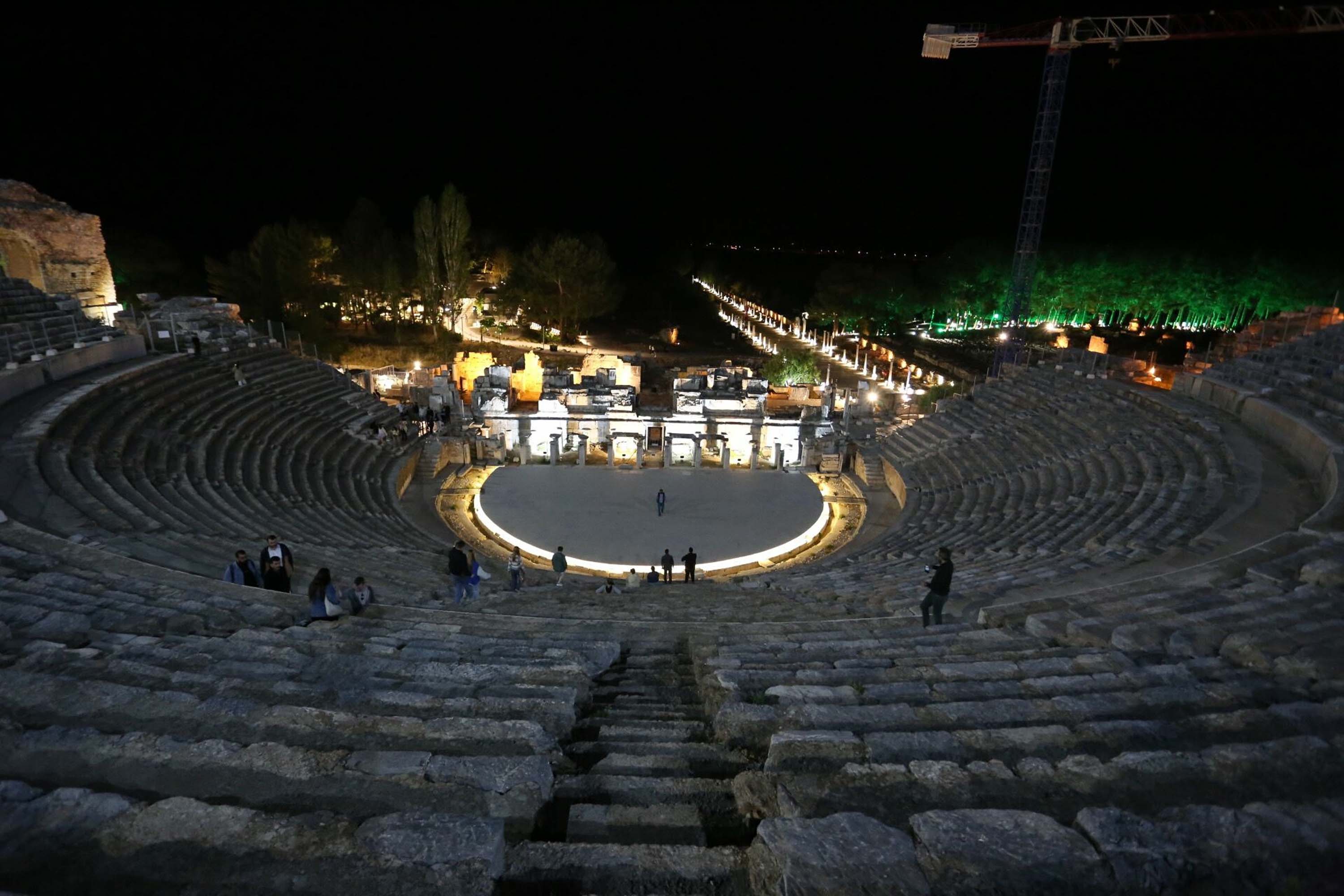 Efes Antik Kenti'nde gece müzeciliği dönemi!