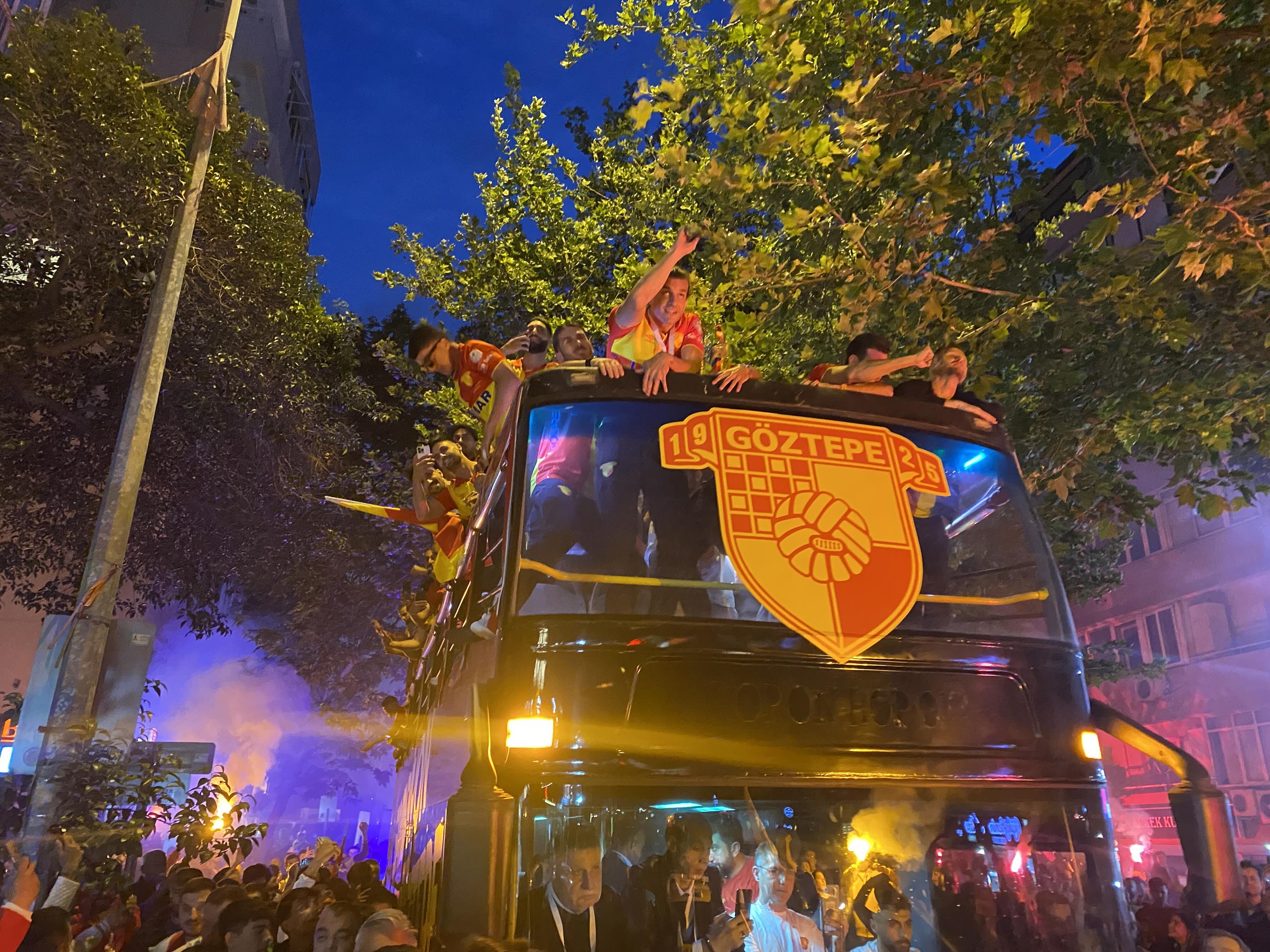 Göztepe kupasına kavuştu 