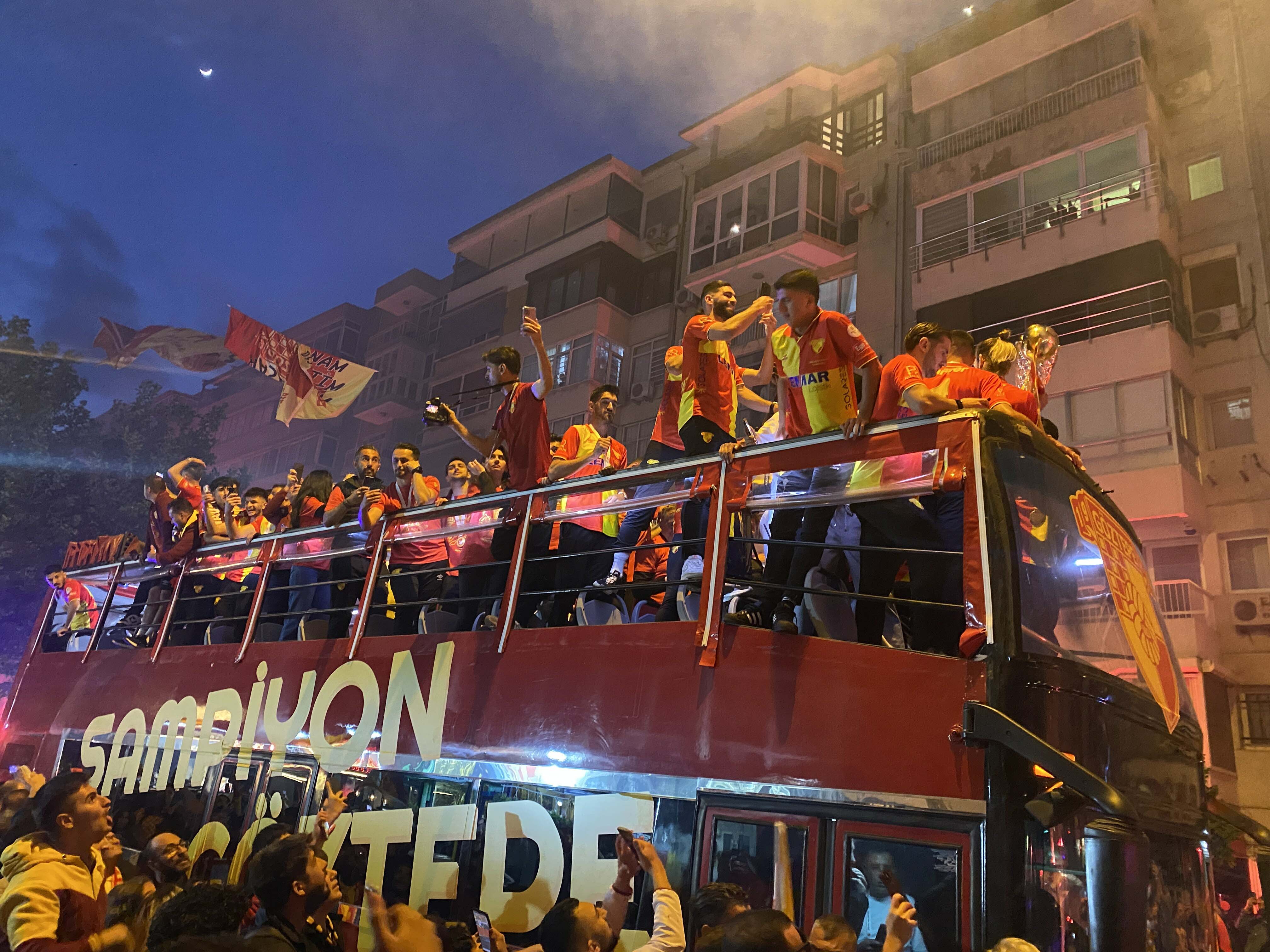Göztepe kupasına kavuştu 