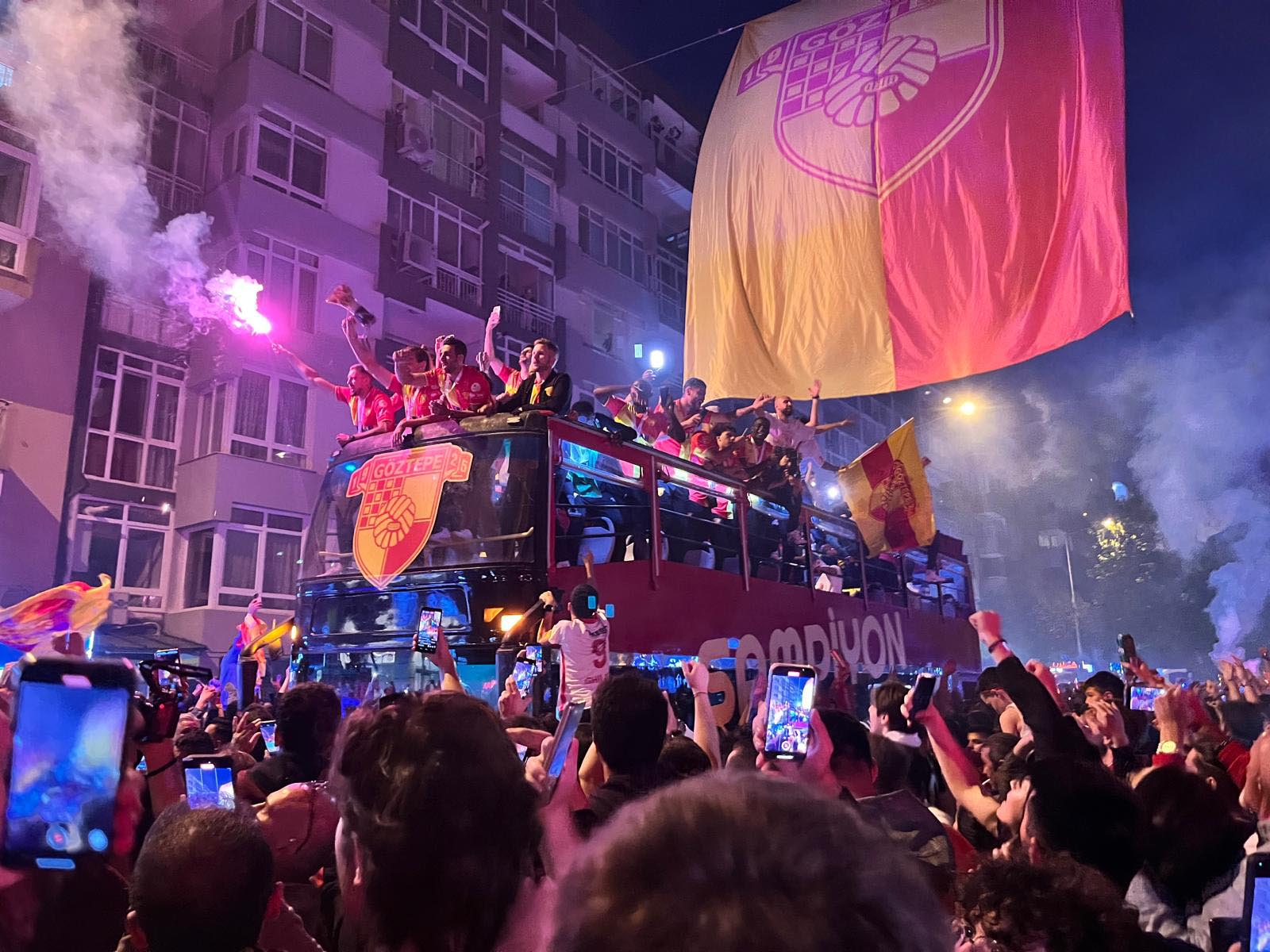 Göztepe kupasına kavuştu 