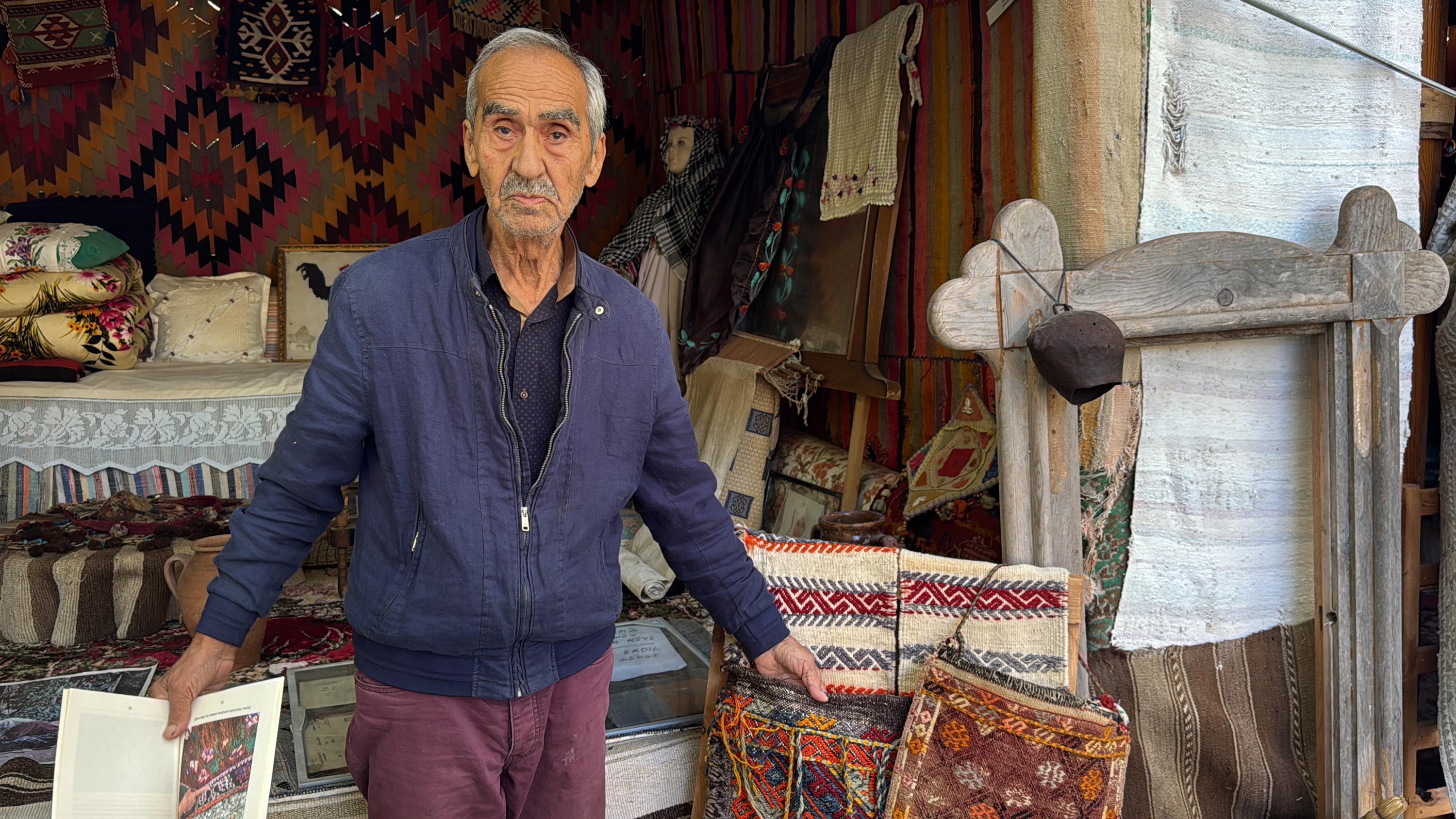 Yörük kültürüne ait eşyaları ‘çadır müze’de sergiliyor