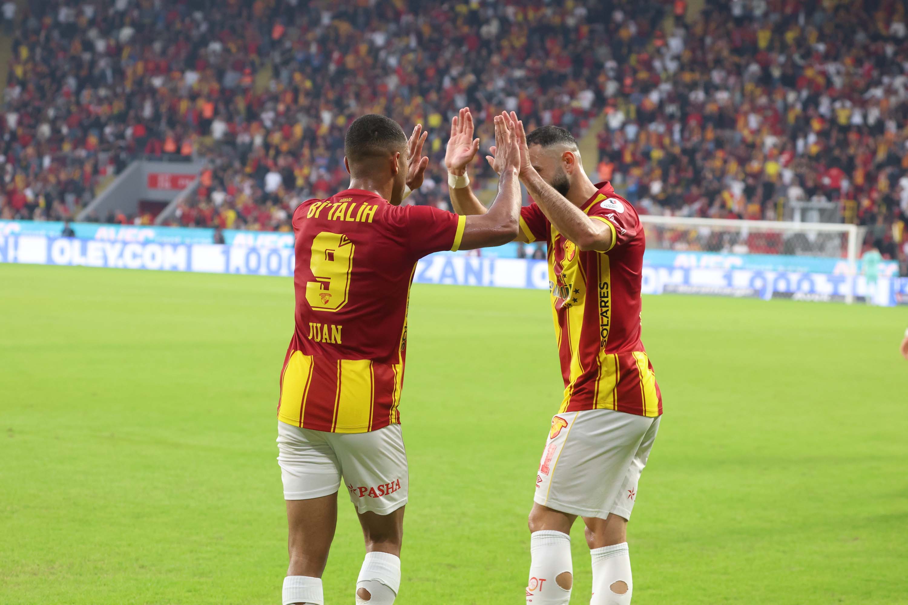 Göztepe - Gençlerbirliği maçından kareler...