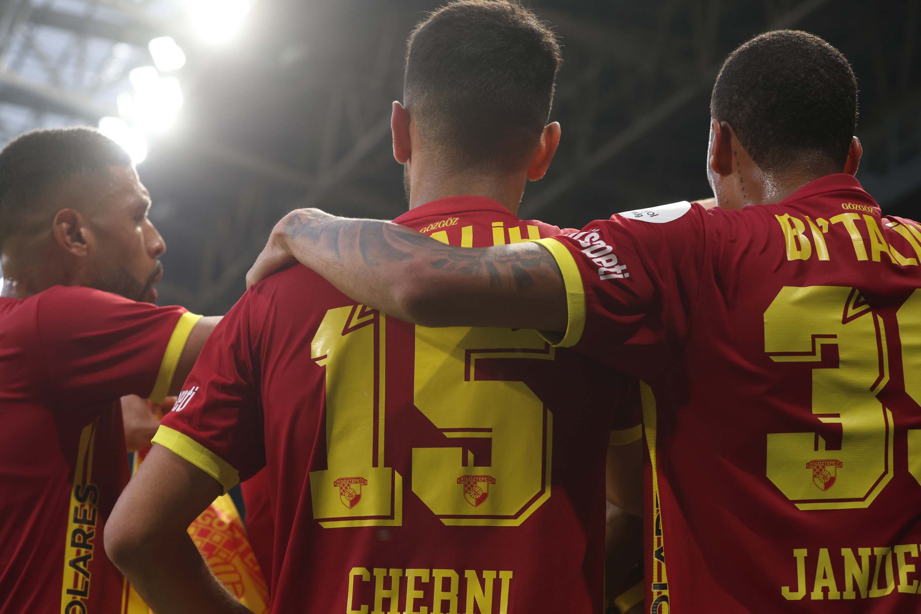 Göztepe - Gençlerbirliği maçından kareler...