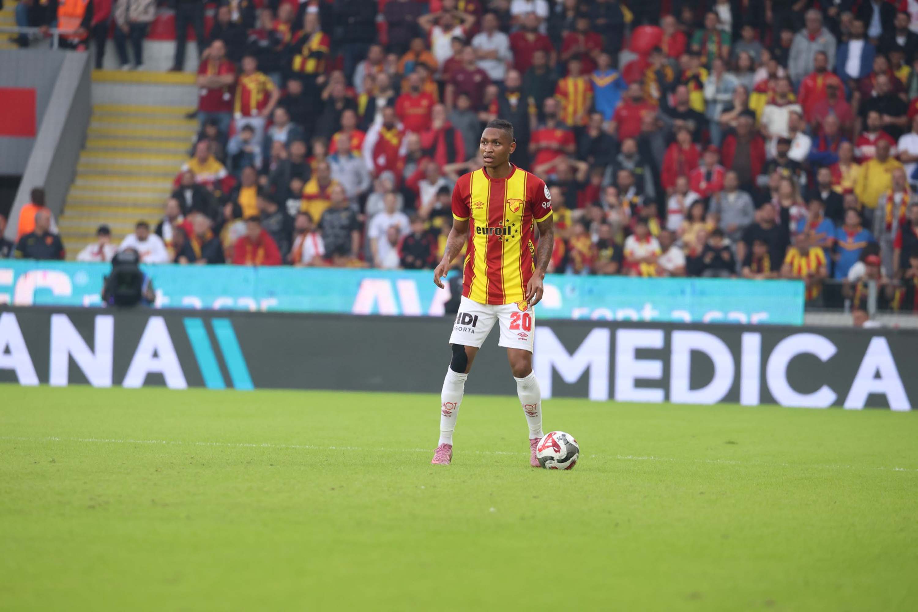 Göztepe - Gençlerbirliği maçından kareler...