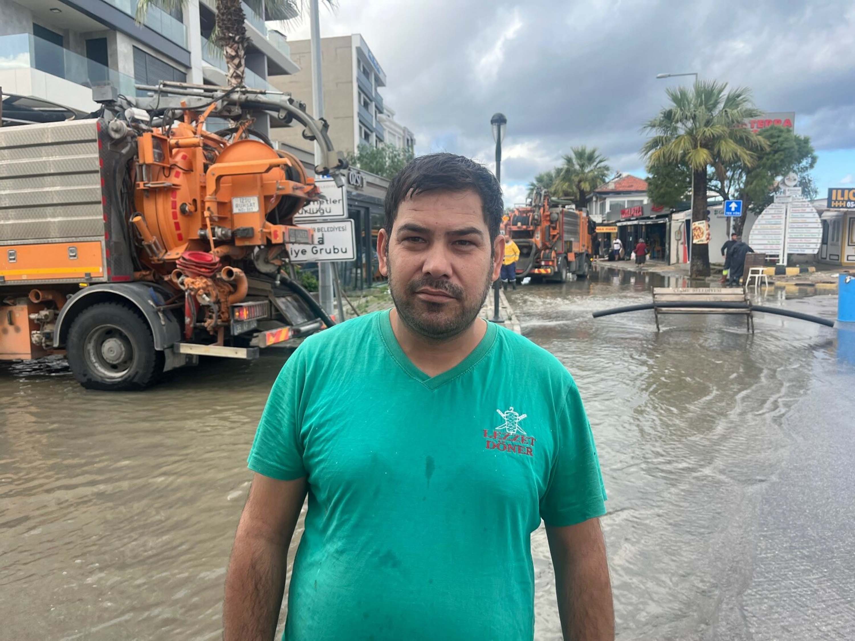 İzmir'de sağanak etkili oldu