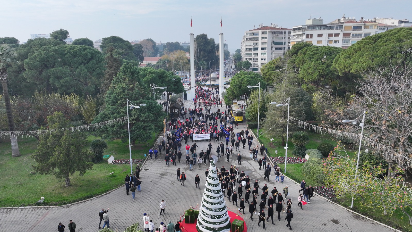 İzmir'de 21 Aralık Dünya Kooperatifçilik Günü etkinliklerle kutlandı