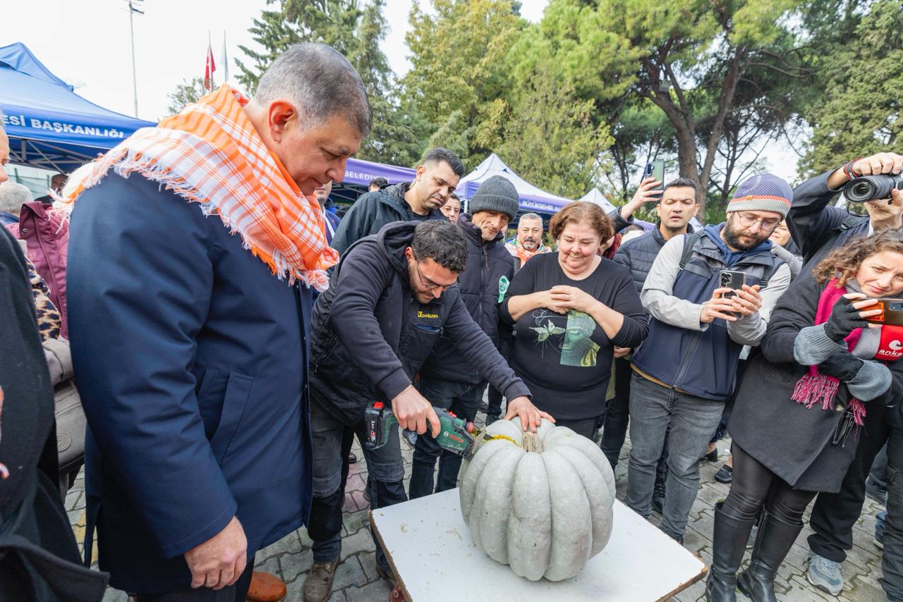 İzmir'de 21 Aralık Dünya Kooperatifçilik Günü etkinliklerle kutlandı