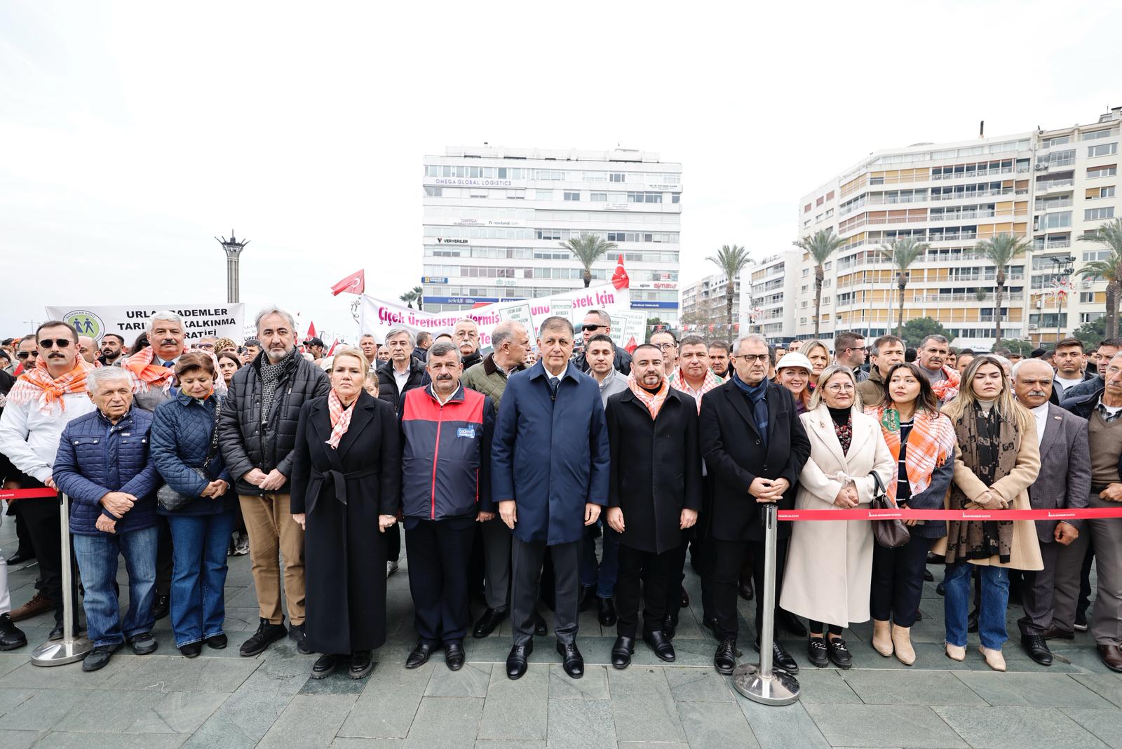 İzmir'de 21 Aralık Dünya Kooperatifçilik Günü etkinliklerle kutlandı