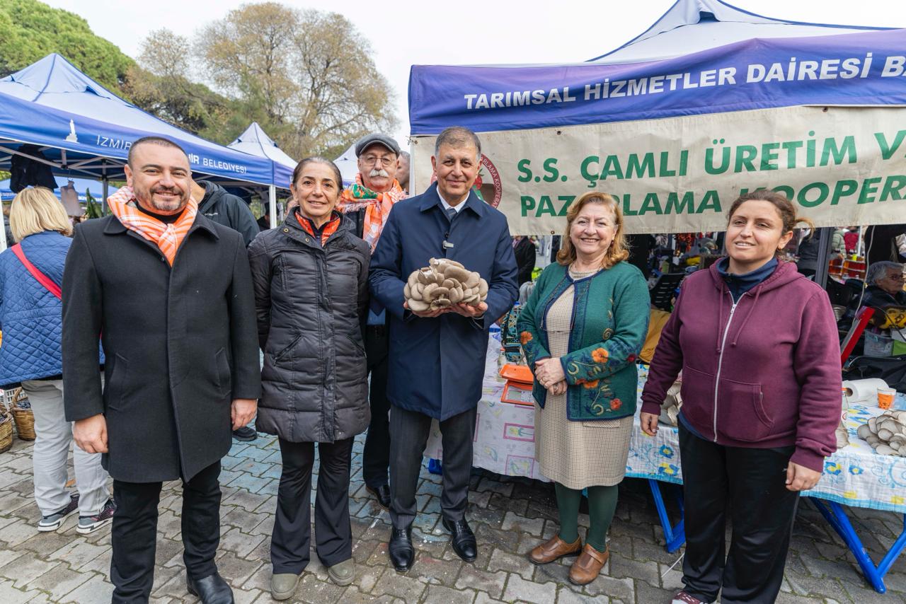 İzmir'de 21 Aralık Dünya Kooperatifçilik Günü etkinliklerle kutlandı