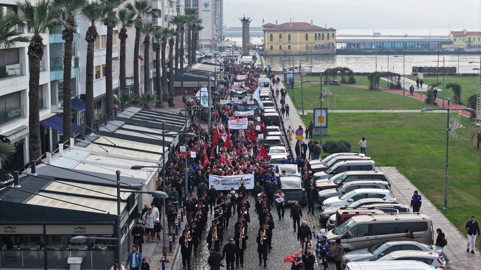 İzmir'de 21 Aralık Dünya Kooperatifçilik Günü etkinliklerle kutlandı