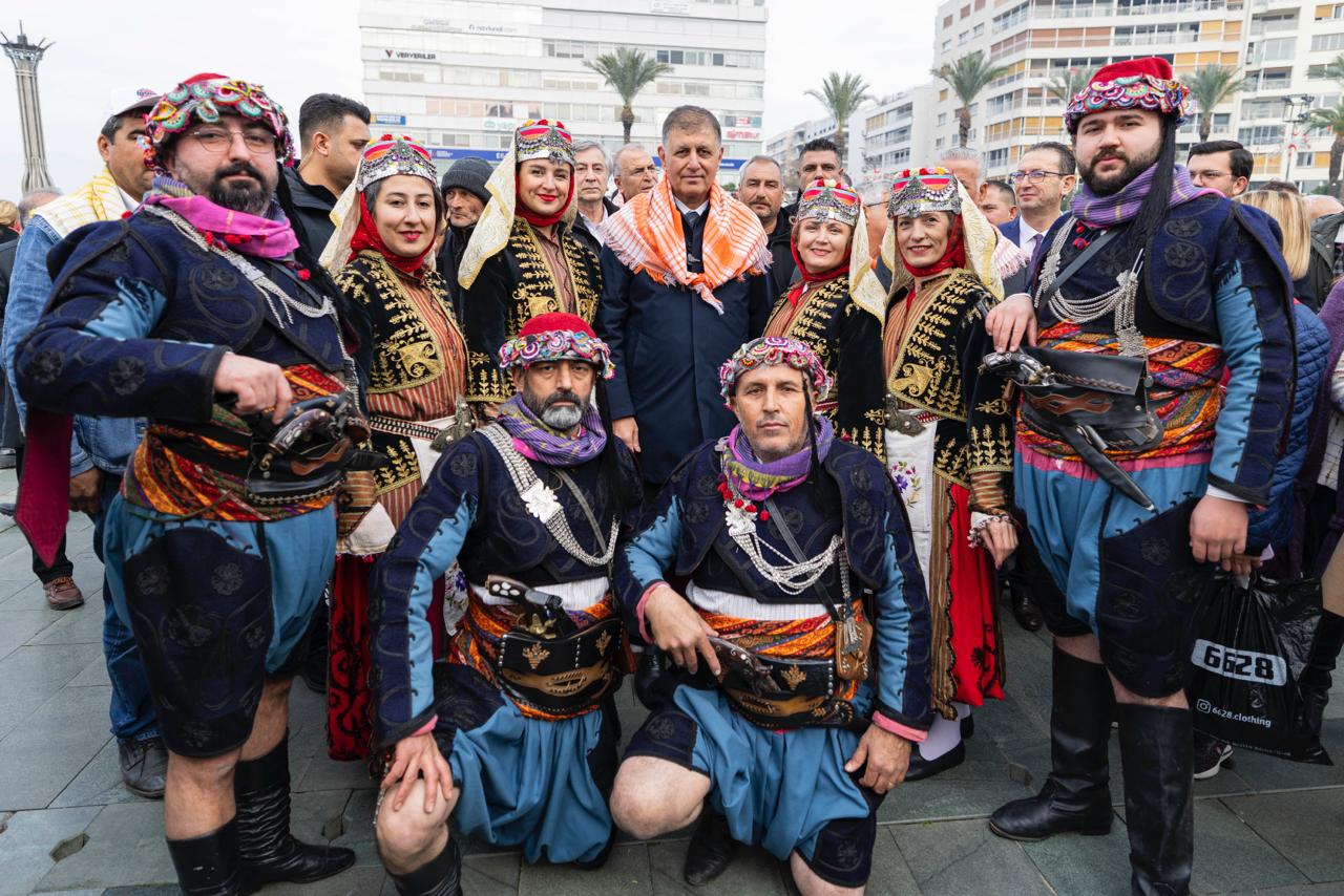 İzmir'de 21 Aralık Dünya Kooperatifçilik Günü etkinliklerle kutlandı