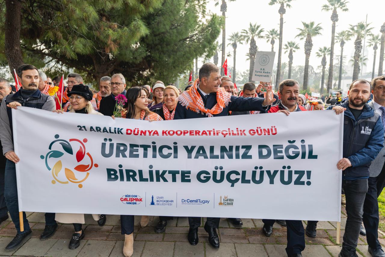 İzmir'de 21 Aralık Dünya Kooperatifçilik Günü etkinliklerle kutlandı