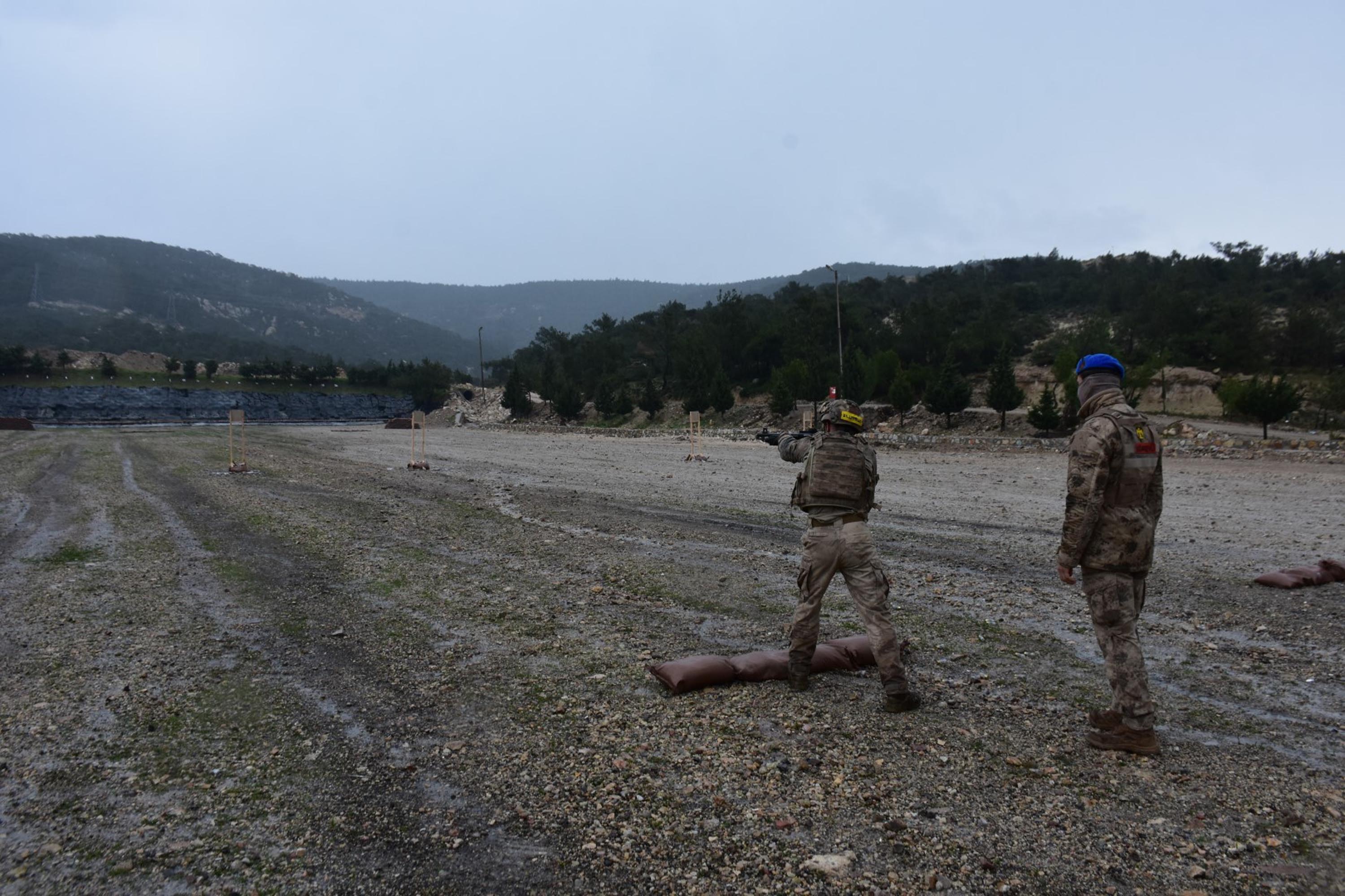 Jandarma Komando Özel Harekat birlikleri, ‘Savaşçı Yarışması'nda mücadele ediyor